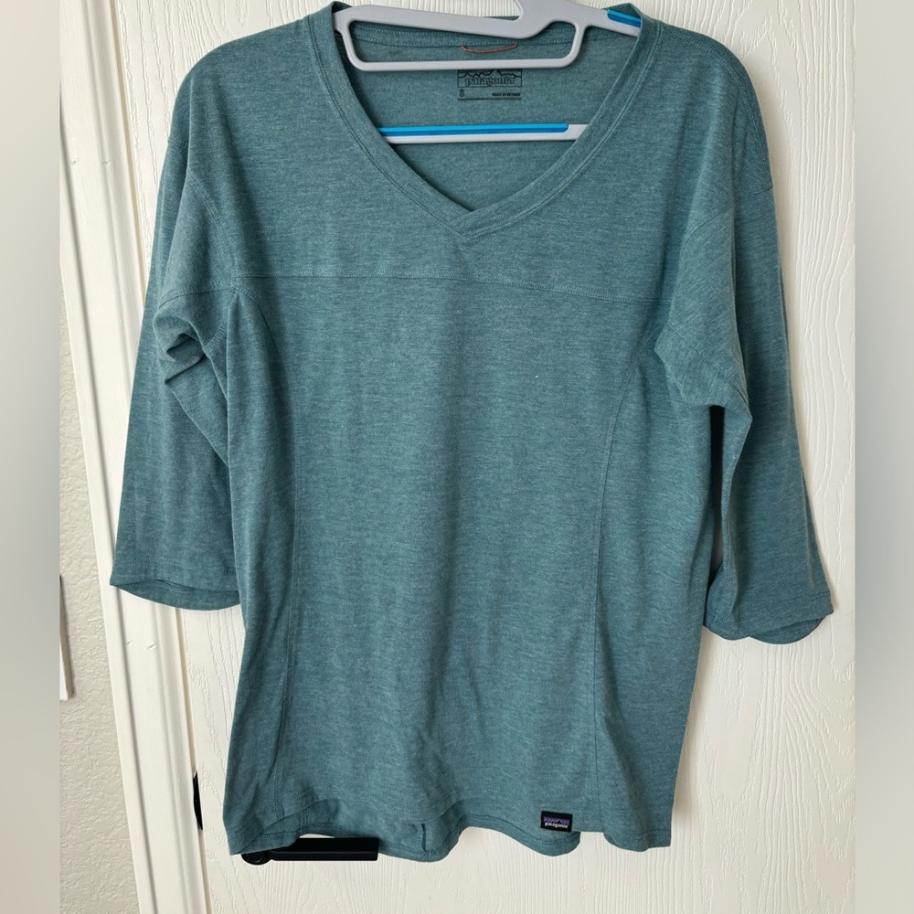 EUC Patagonia Quarter sleeve shirts (S)